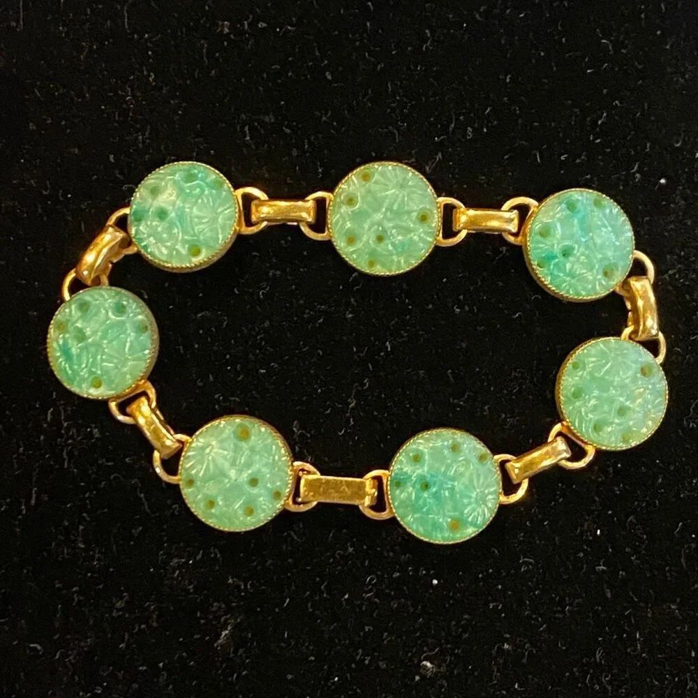 VintageโCzech Faux Peking Jade Floral Bracelet